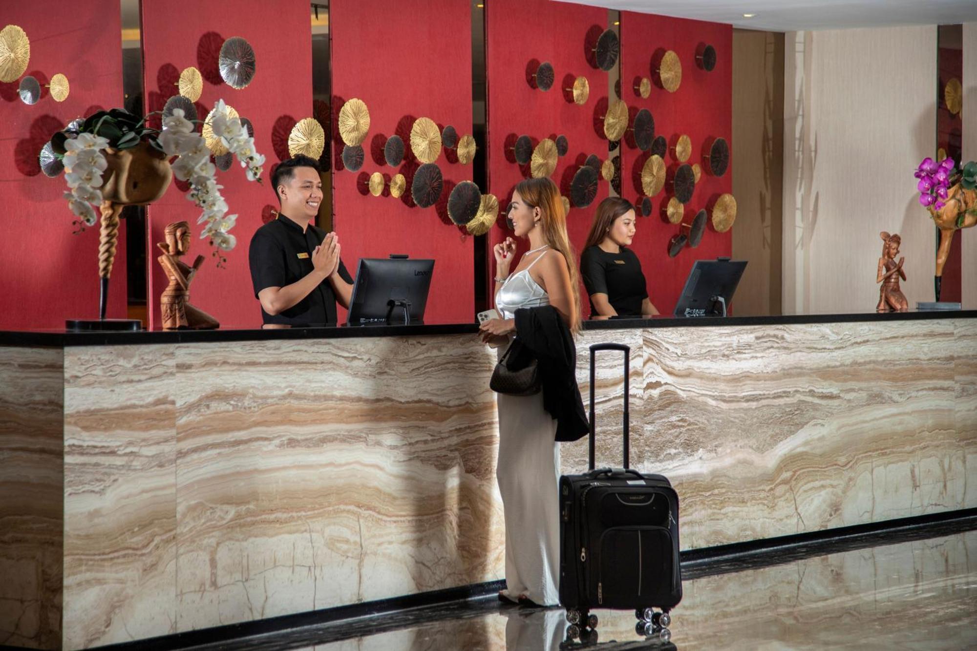 Four Star By Trans Hotel Sanur